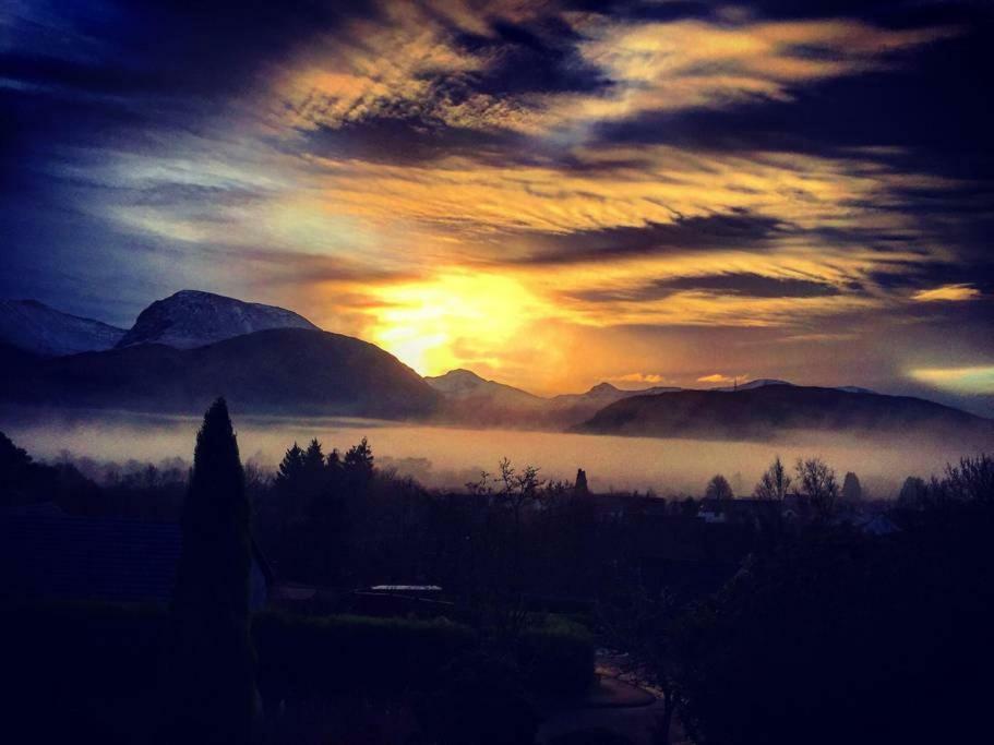 フォート・ウィリアムHighland Self Catering Retreat With Stunning Viewsアパートメント エクステリア 写真