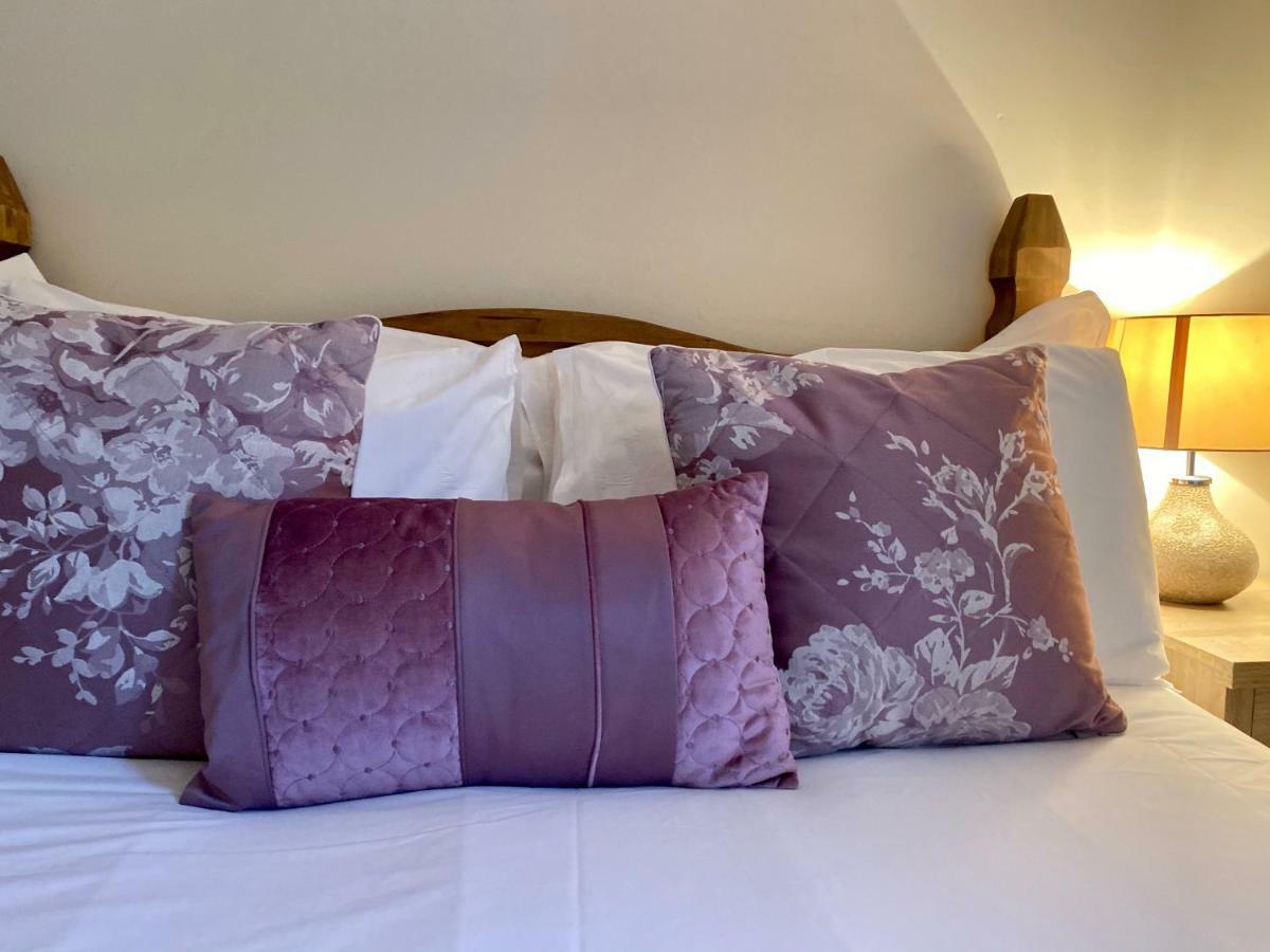 フォート・ウィリアムHighland Self Catering Retreat With Stunning Viewsアパートメント エクステリア 写真